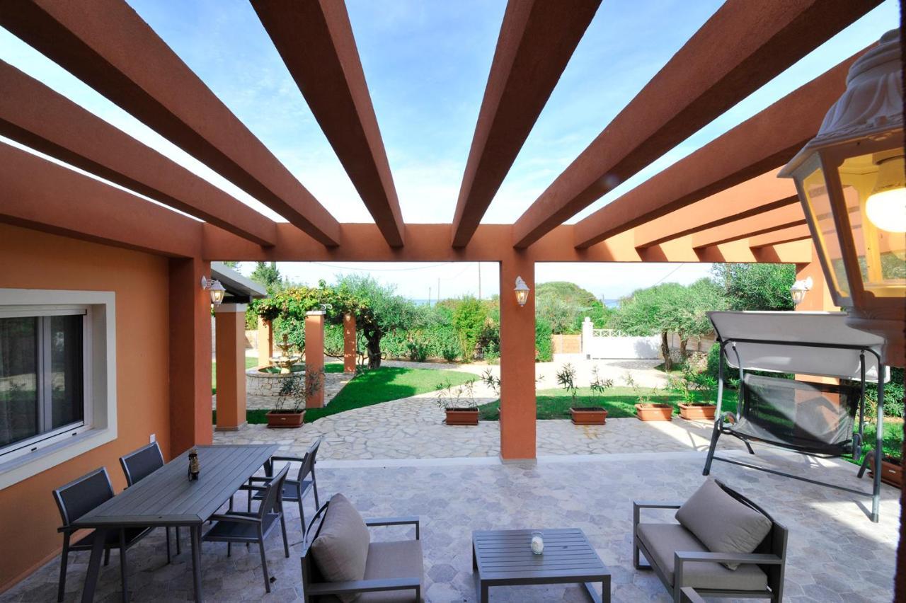 Pyramid City Apartments Agios Spyridon  Экстерьер фото