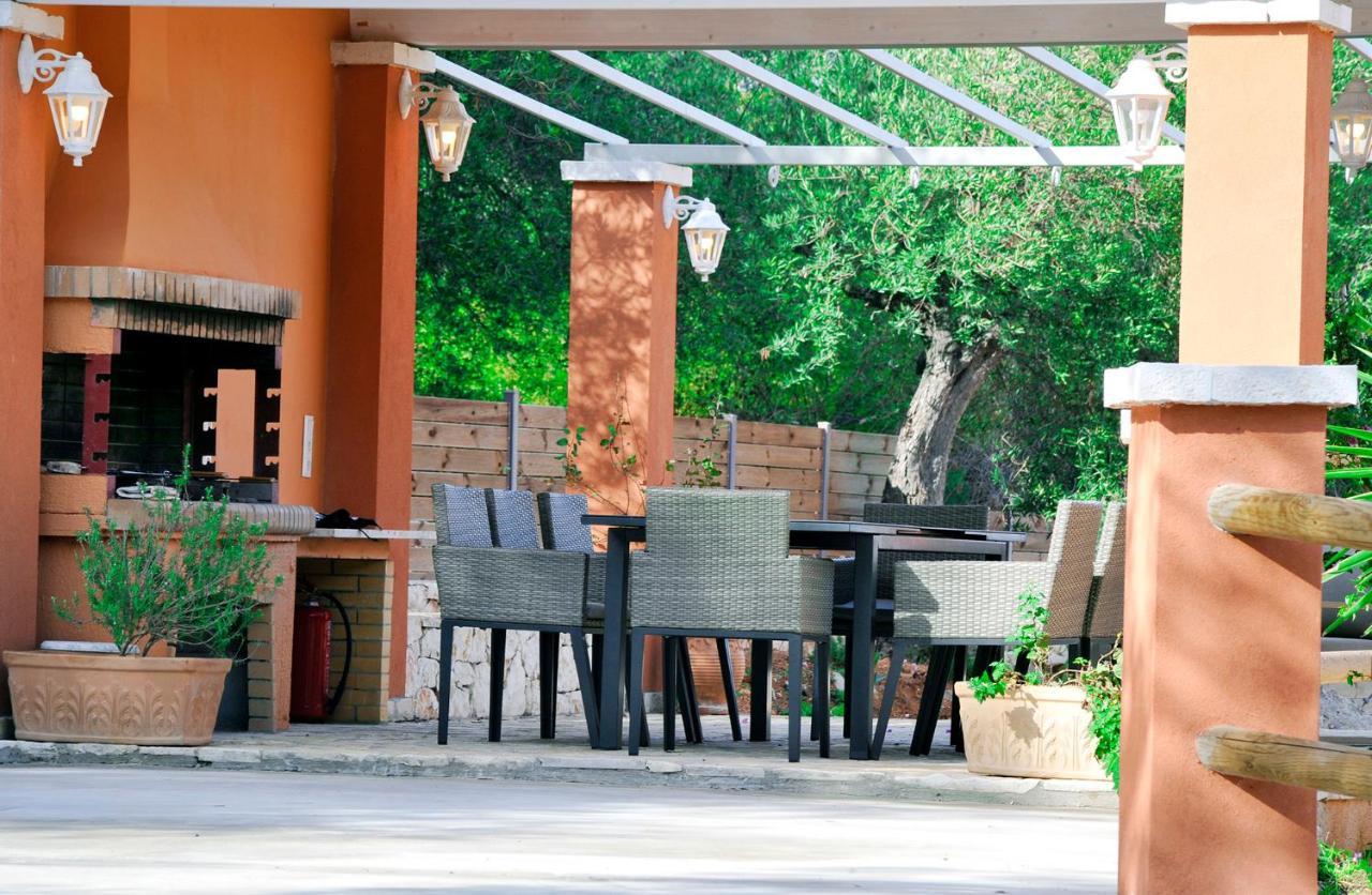 Pyramid City Apartments Agios Spyridon  Экстерьер фото