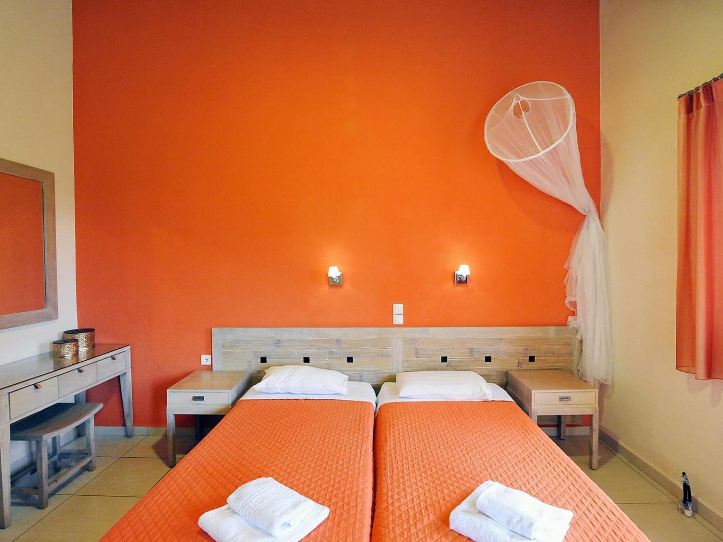 Pyramid City Apartments Agios Spyridon  Экстерьер фото